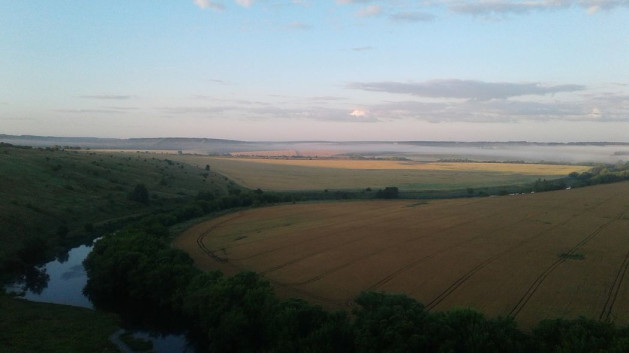 Дуга реки Зуши, притока Оки